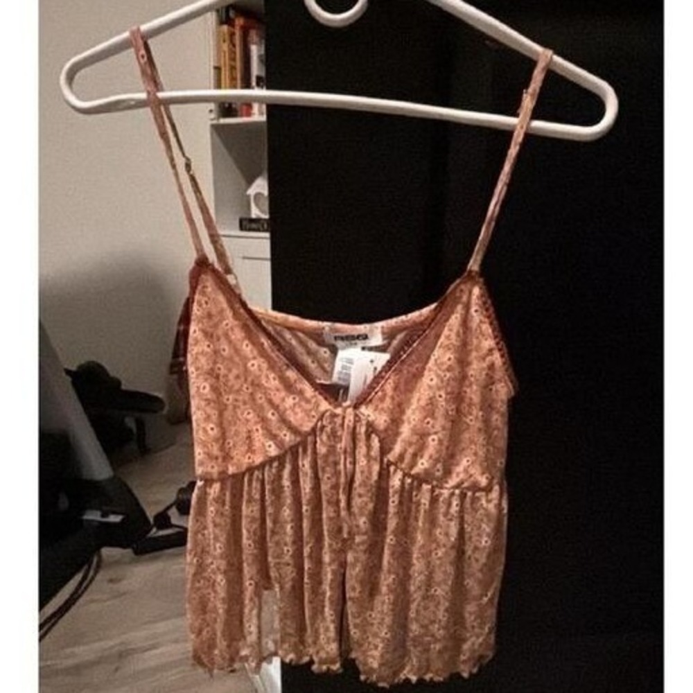 Sheer Floral Cami Top Pink Lace Trim Adjustable‎ Straps Smocked Front SZ S NWT